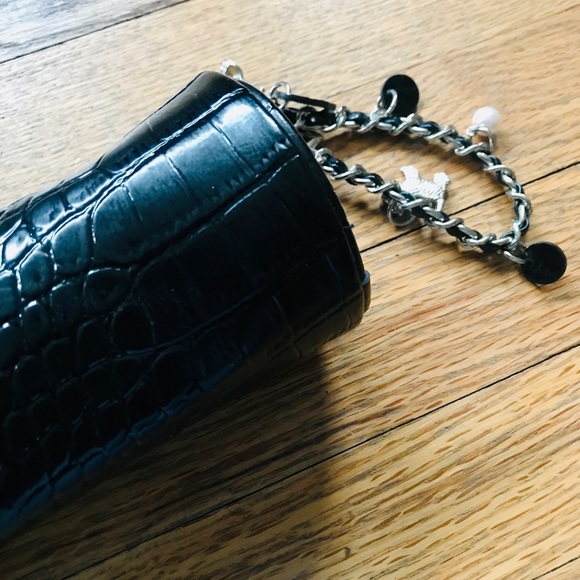 Liz Claiborne Faux Snake Skin Wristlet - Picture 4 of 8